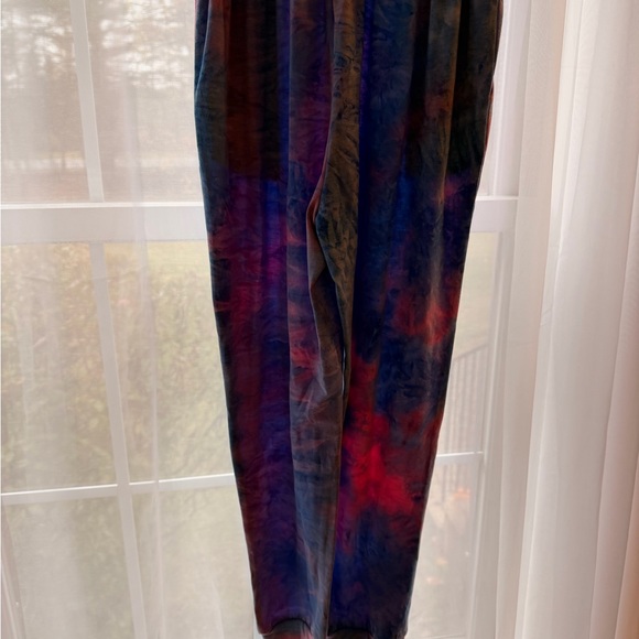 Gorlya Tie-Dye Sleeveless Jumpsuit - Picture 3 of 9